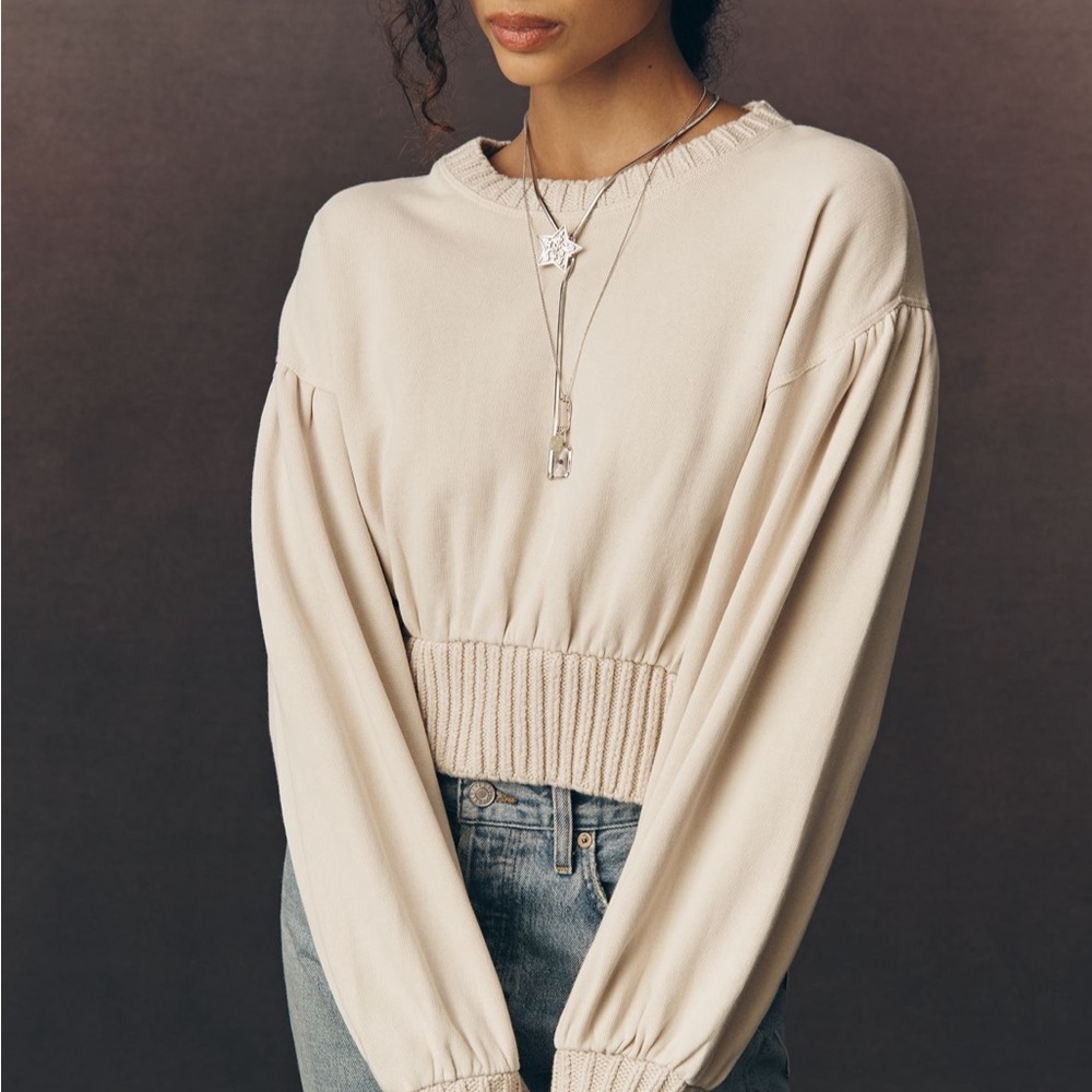 Chic Cream Women's Crop Top